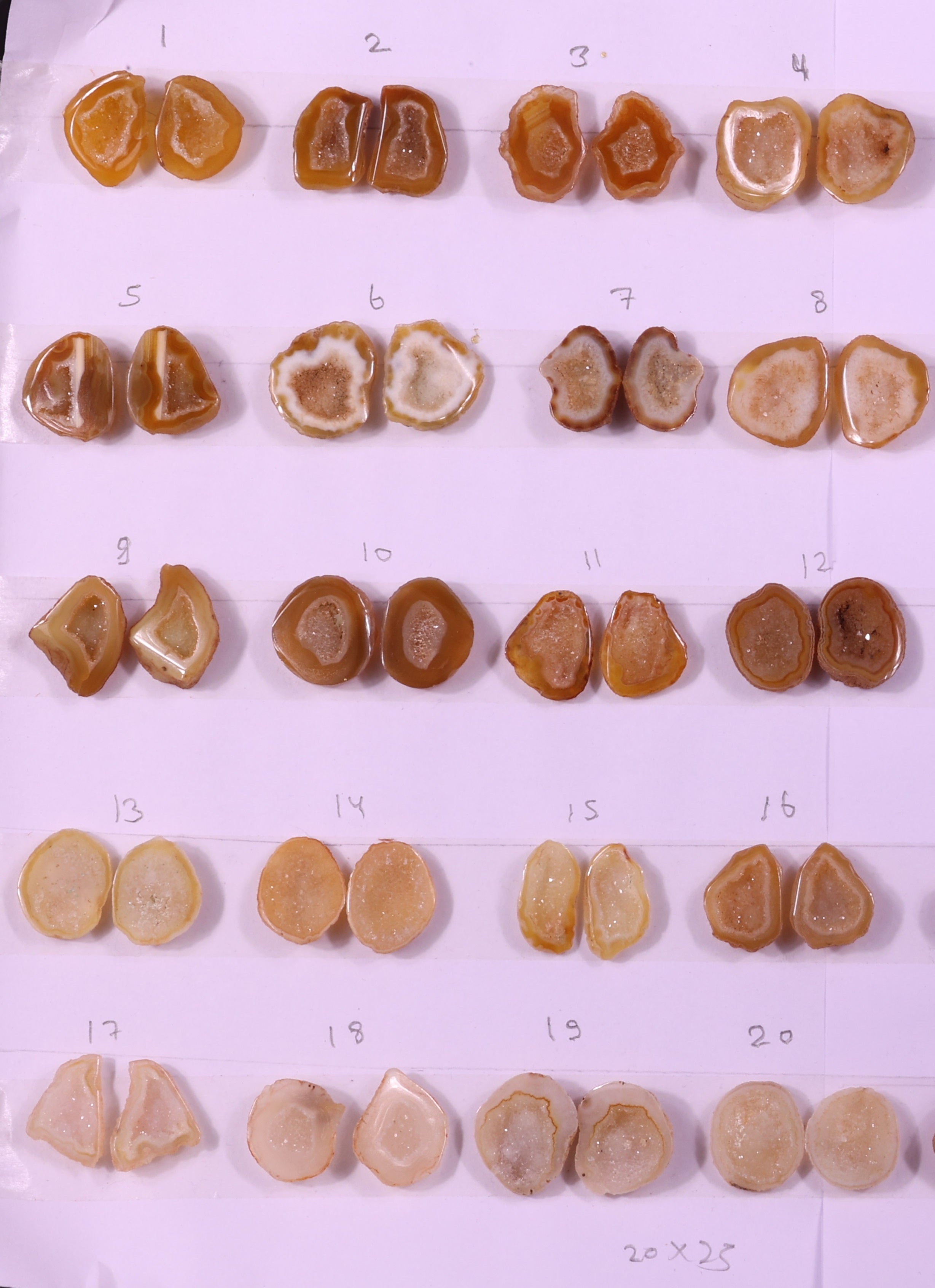 Geode Pairs (Earring) by Selection 20-25 mm Beige Color Geodes
