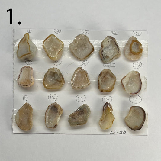 Geode Pendant stone by Selection 25 - 30mm Beige My Store