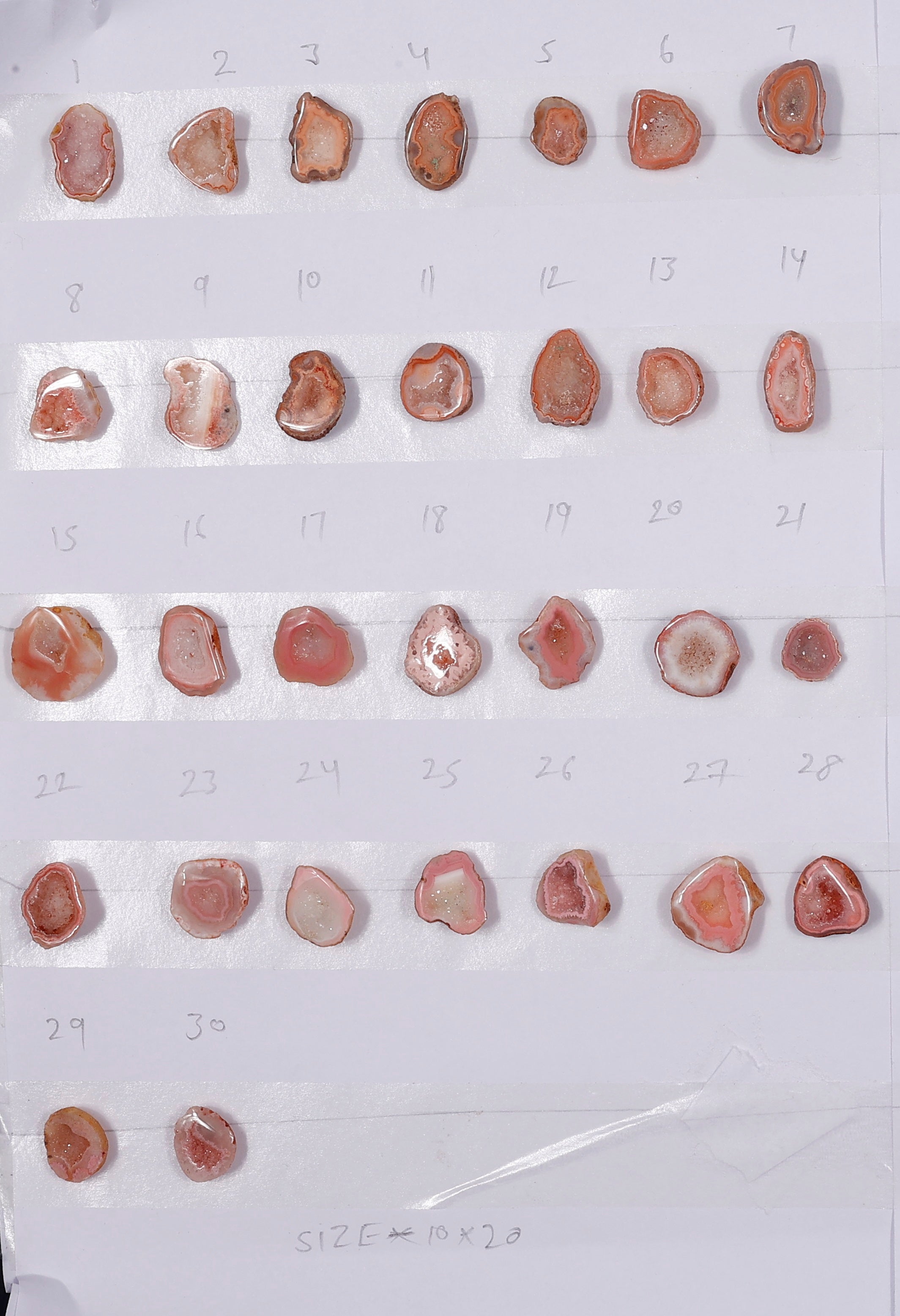 Geode stone by Selection 10-20 mm Light Orange Color geodes