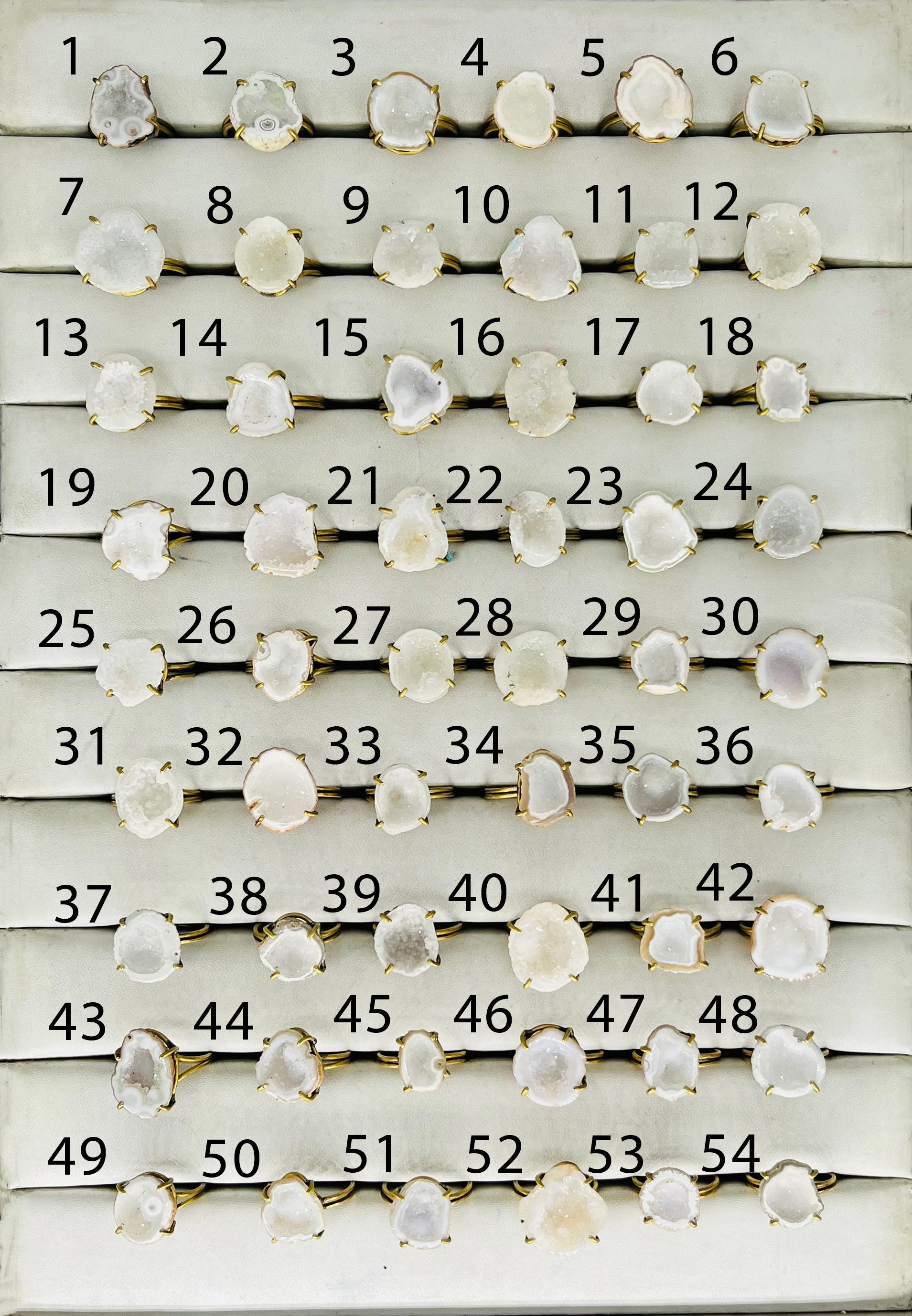 Rings by Selection Anokha Brass Gold Plated 15- 20mm White