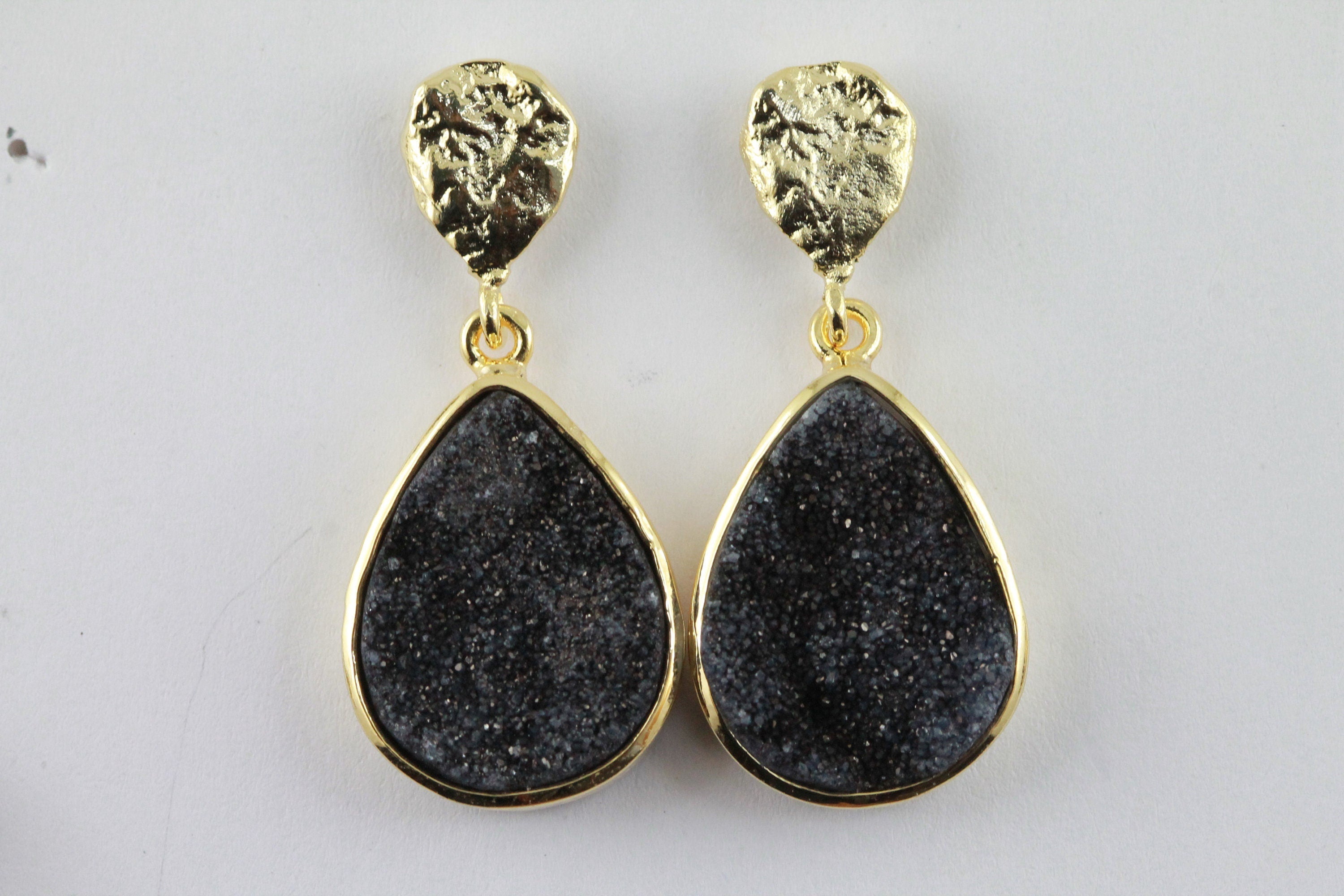 Earrings Natural black Druzy 15 * 20 Pear Hand Crafted in Brass and Gold Plated - Meena Design