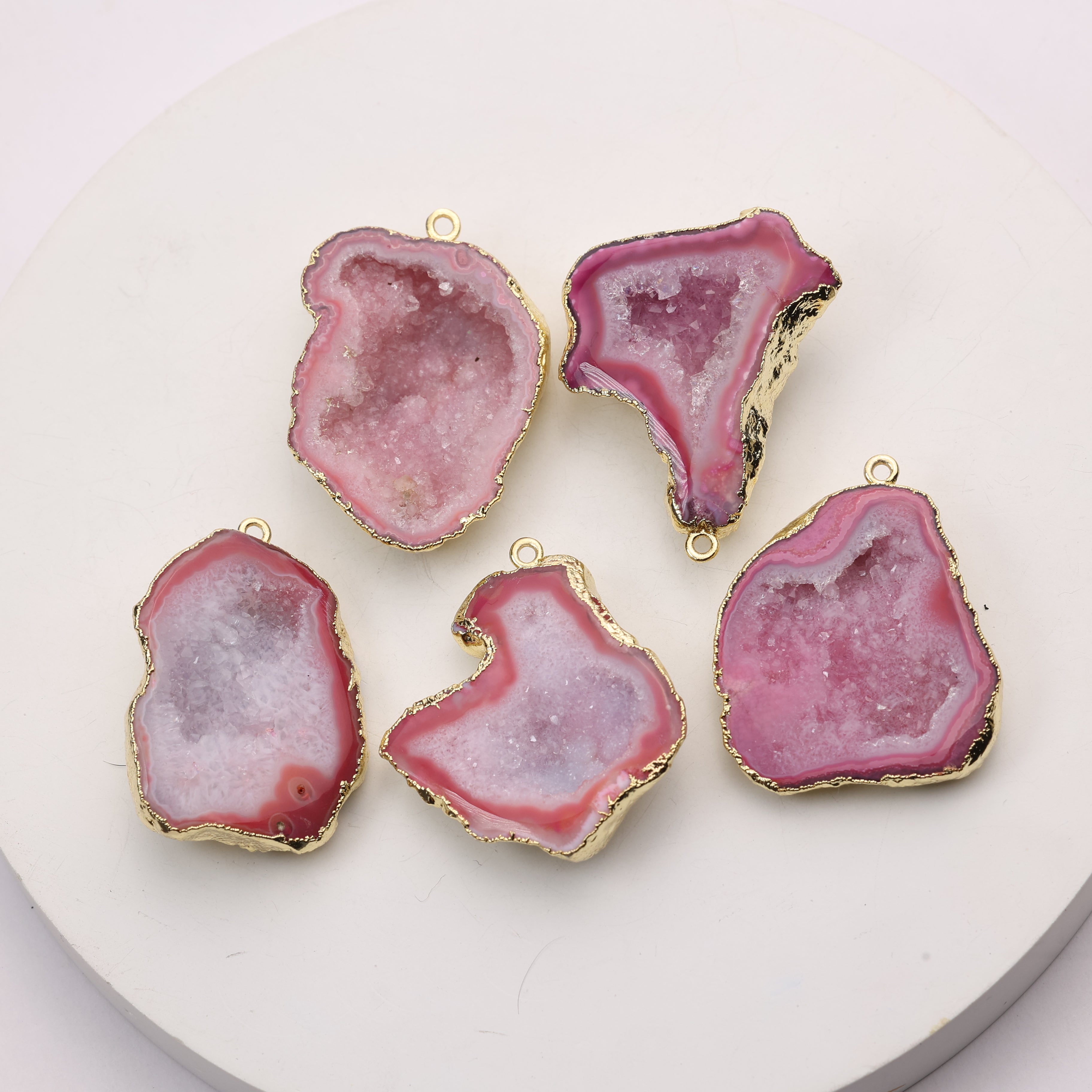 Unique agate slice connector for jewelry projects