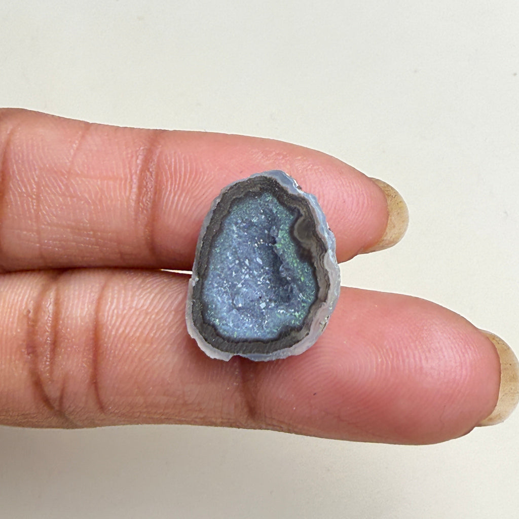 Natural Black Geode Druzy 20–25mm Wholesale Lot | Agate Gemstone for Rings