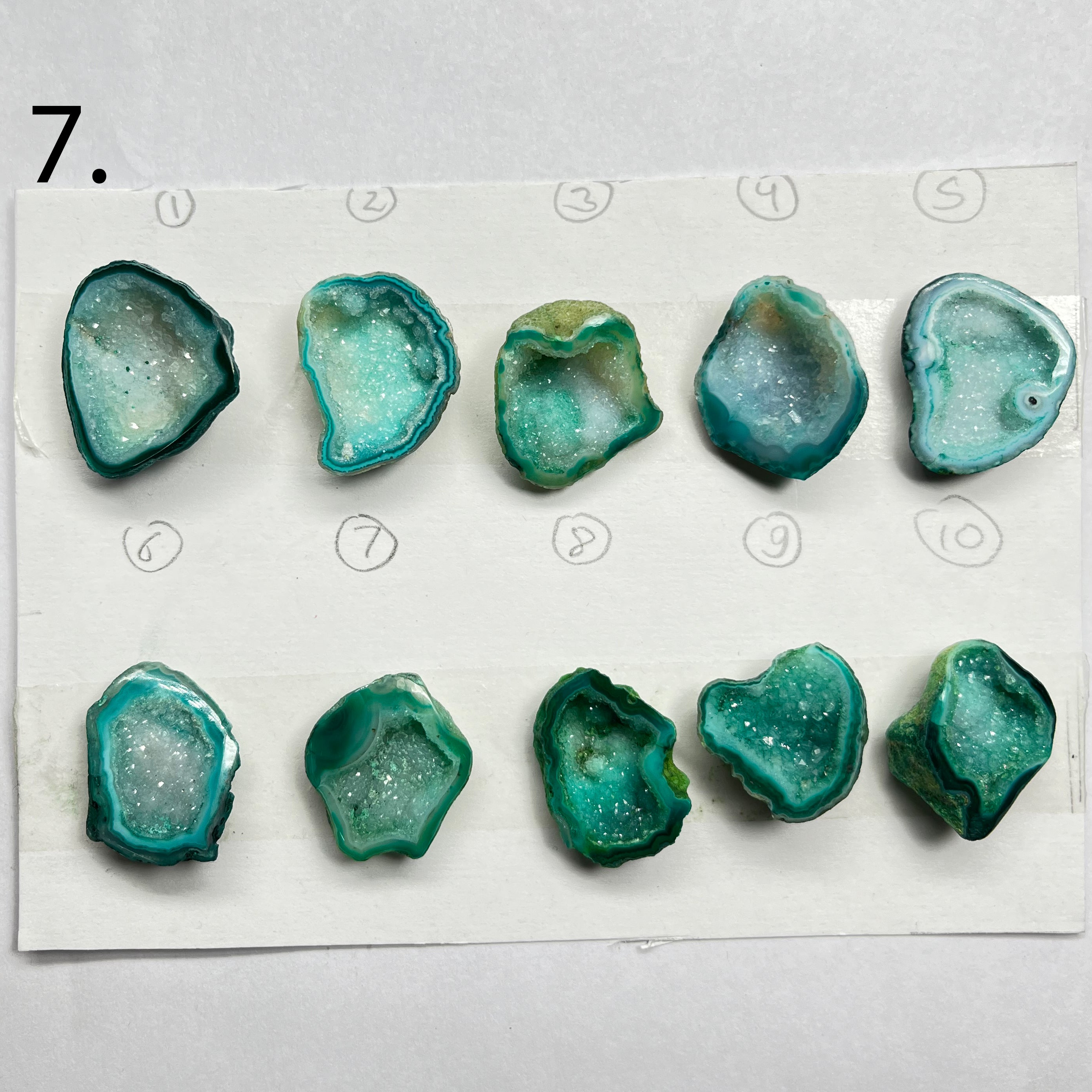 Geode Pendant stone by Selection 25 - 35MM Green