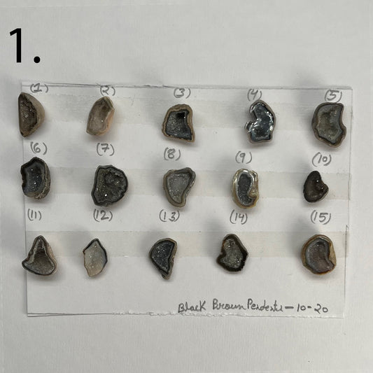 Geode Pendant stone by Selection 10- 20mm  Black / Brown