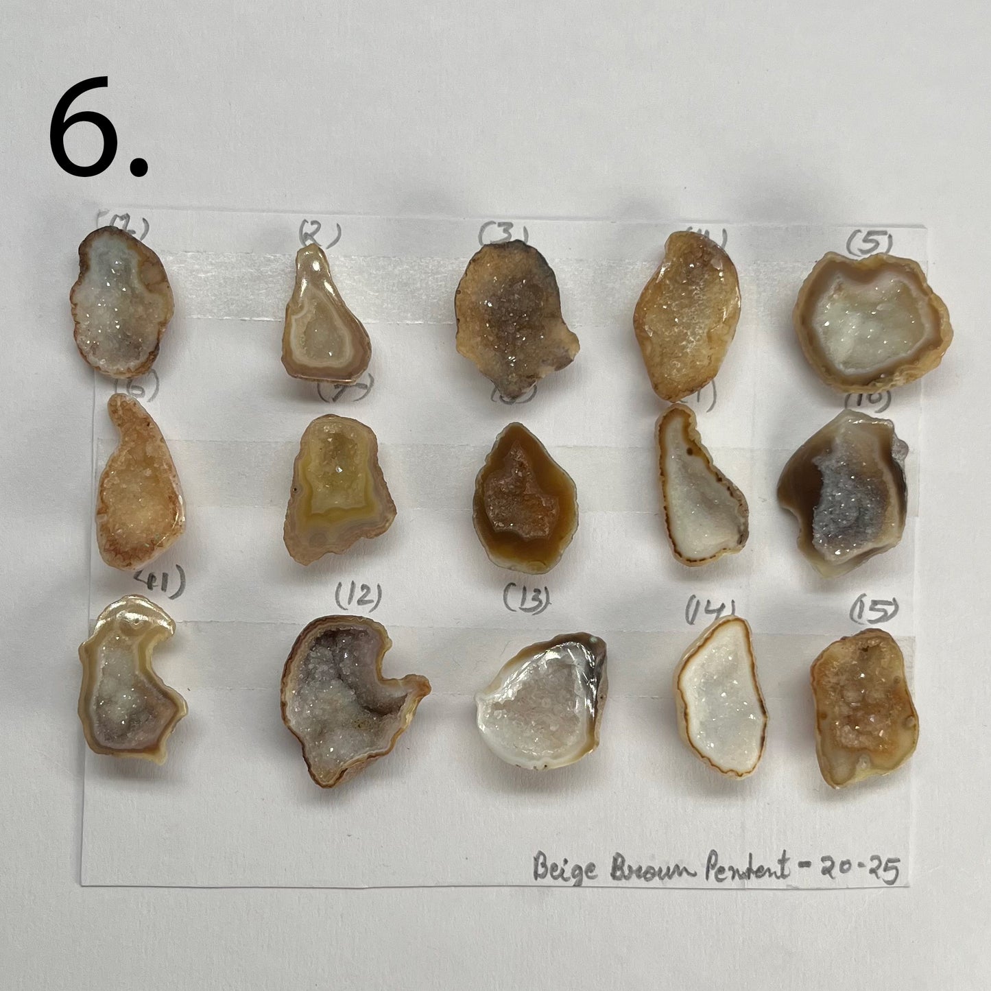 Geode Pendant stone by Selection 20 - 25MM Beige