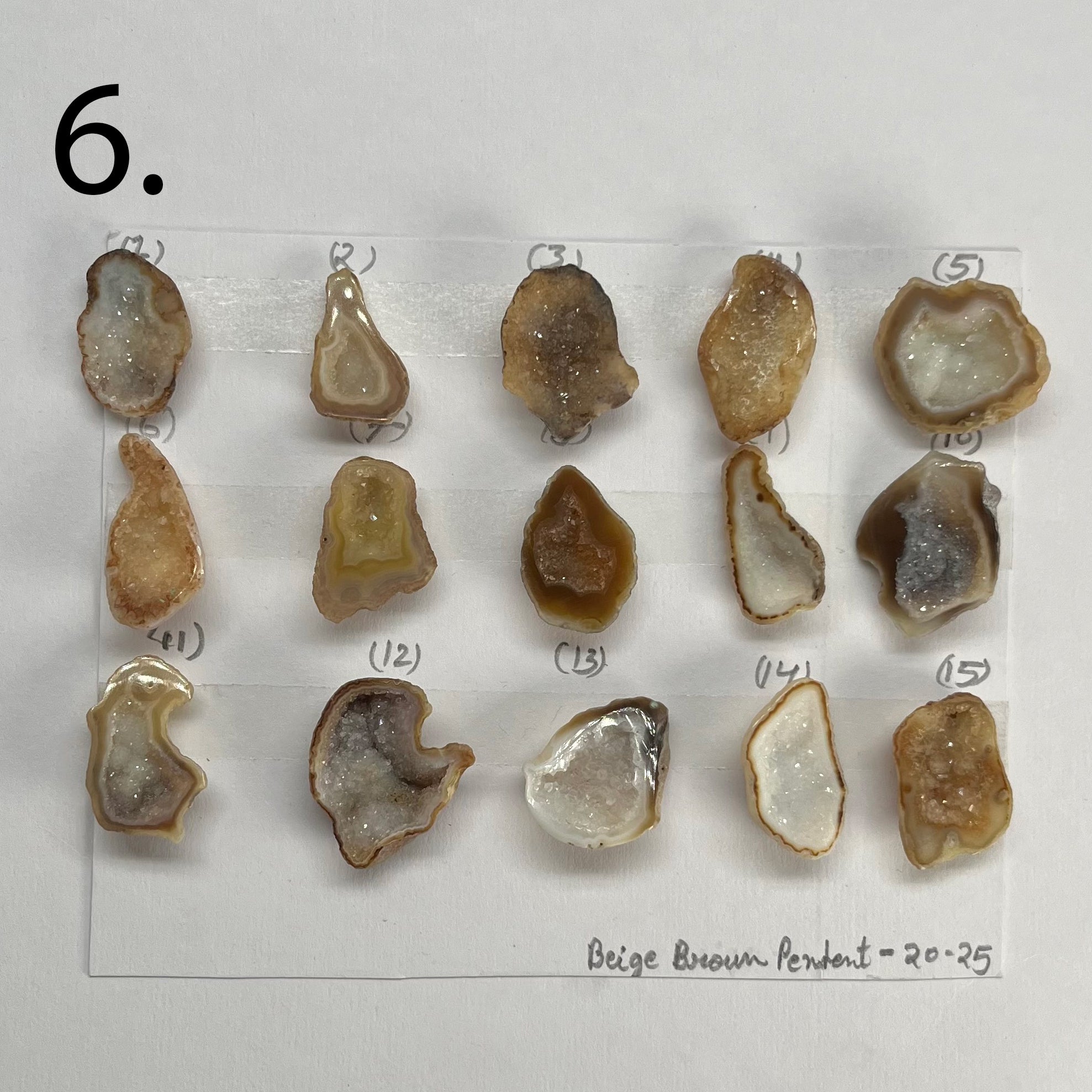 Geode Pendant stone by Selection 20 - 25MM Beige