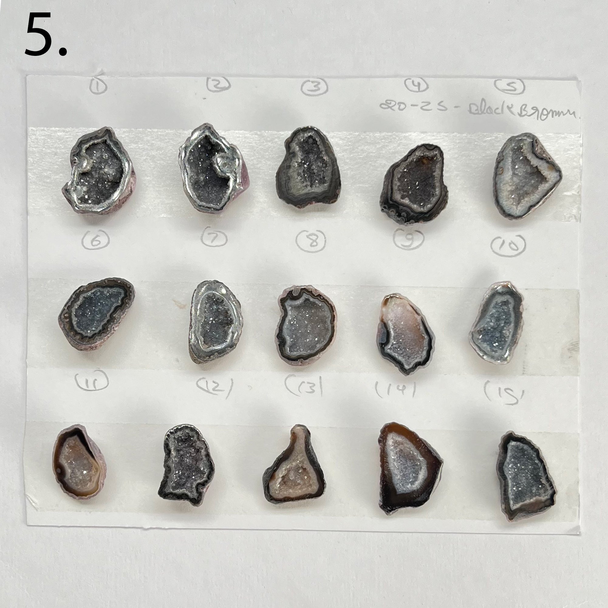 Geode Pendant stone by Selection 20 - 25MM Black