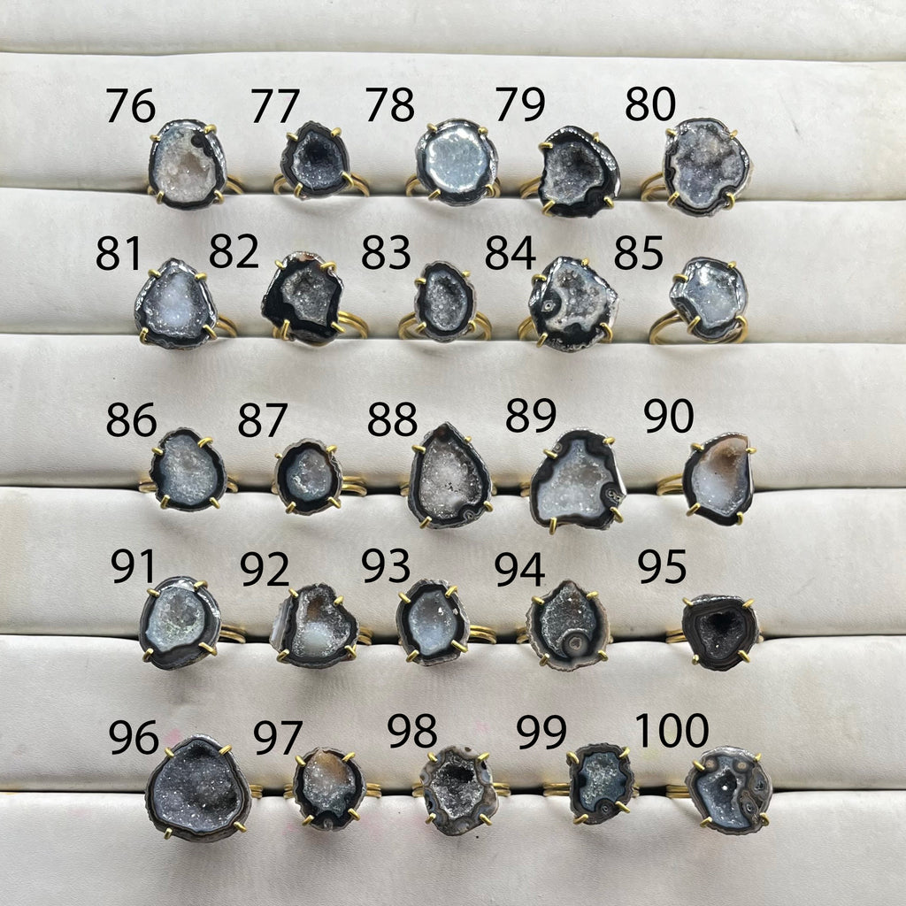 Anokha Kleine Geoden-Statement-Ringe, 15–25 mm, unbegrenztes Funkeln im Leben!!