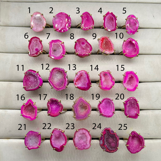 Rings by Selection Anokha Brass Gold Plated 20 - 25 MM Pink