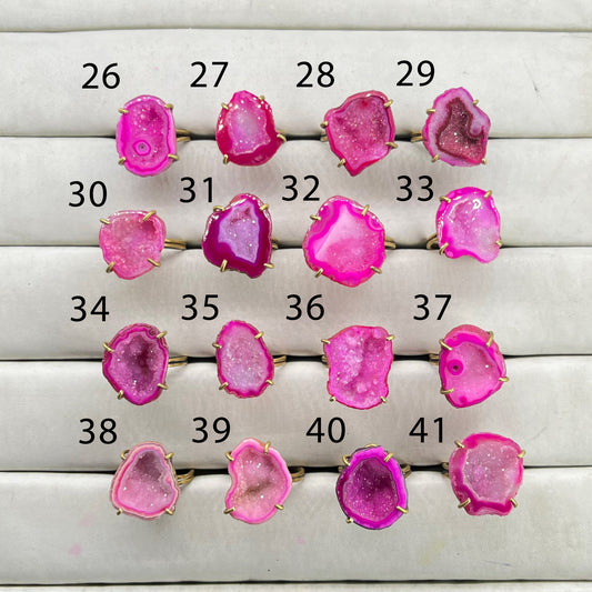 Rings by Selection Anokha Brass Gold Plated 20 - 25 MM Pink