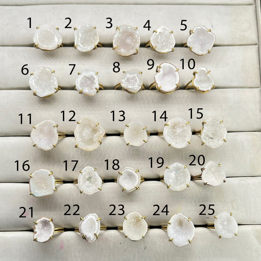 Rings by Selection Anokha Brass Gold Plated 15 - 20 MM White My Store