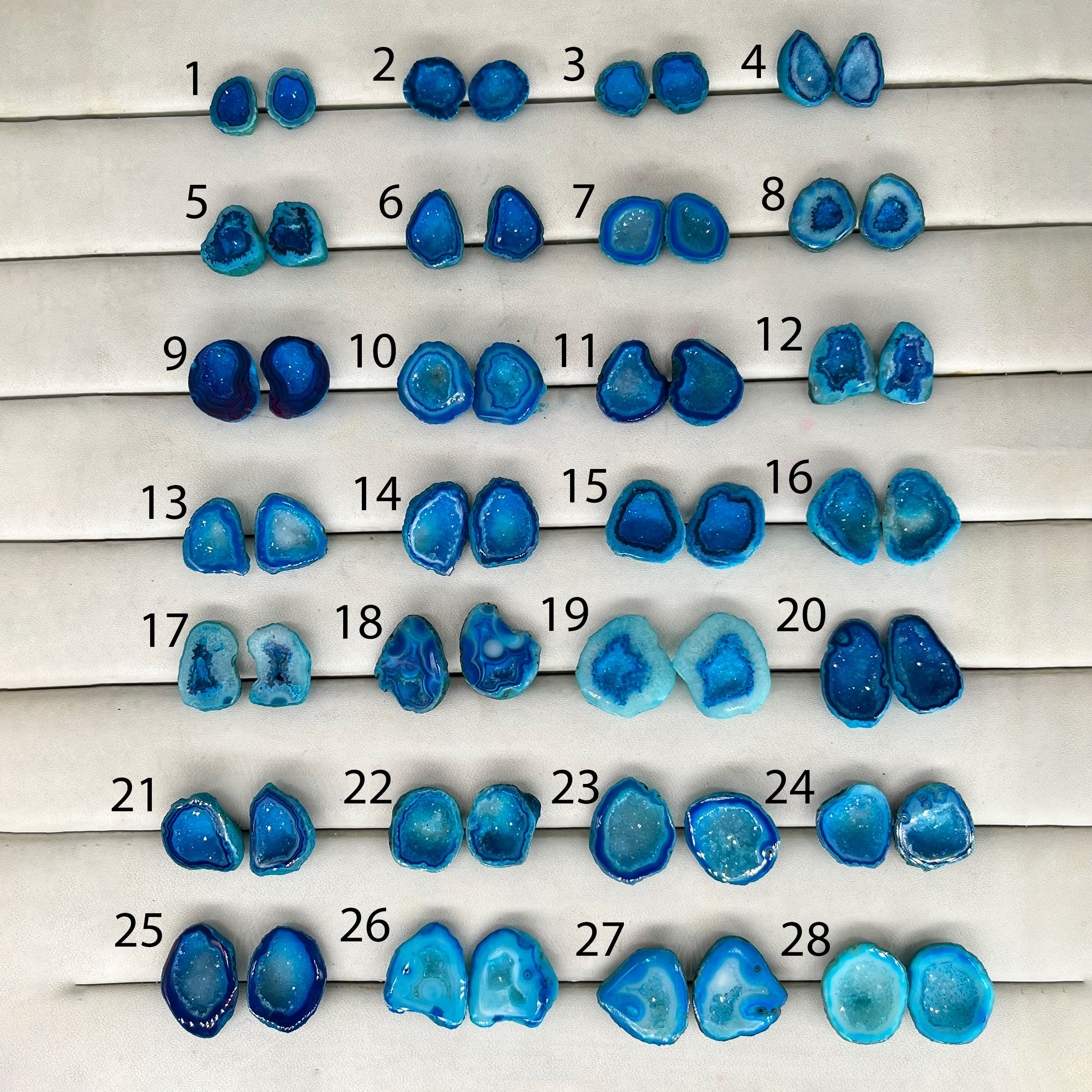 Geode Pairs (Stud) by Selection 10-25mm Aqua