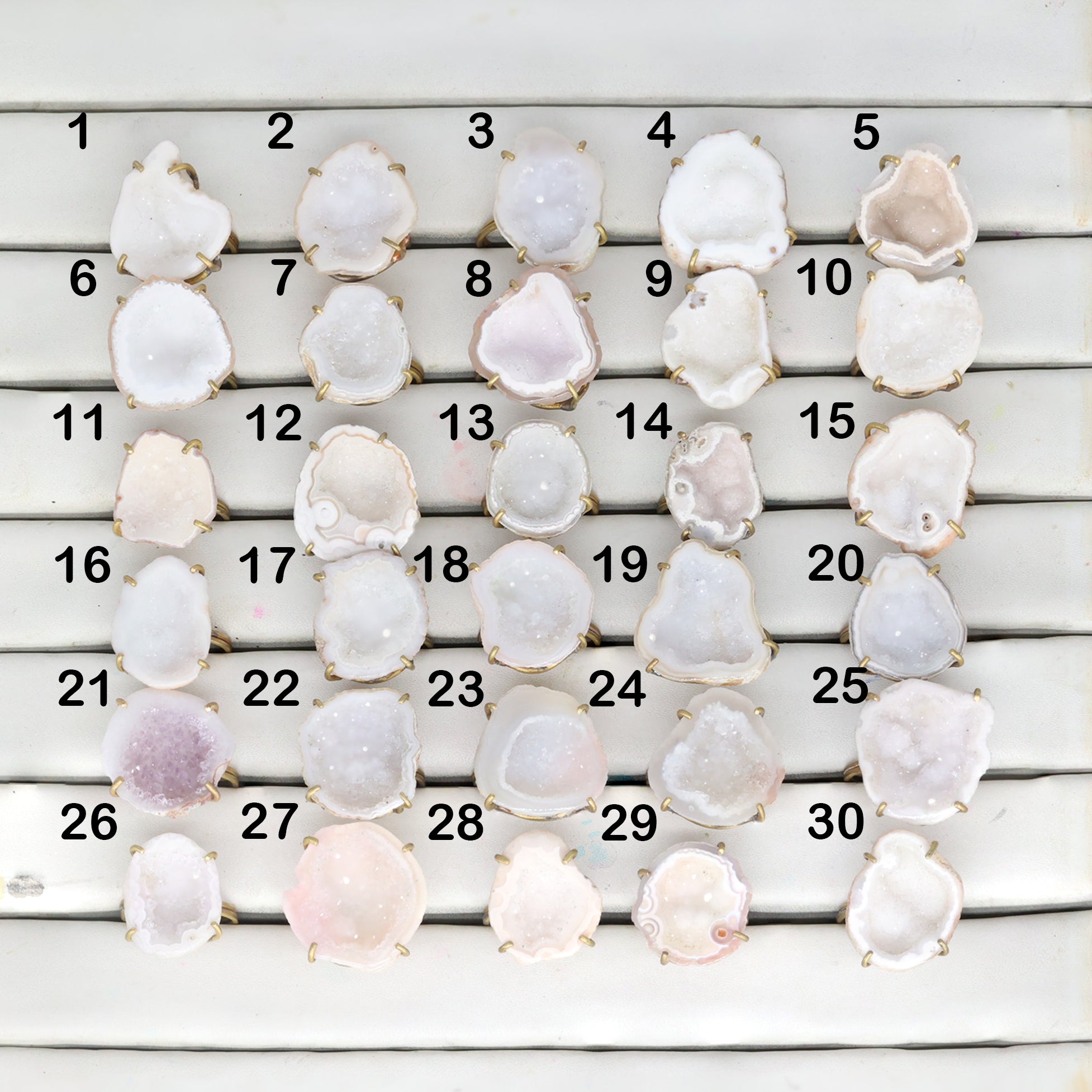 Geode Rings stone by Selection 20- 25mm White