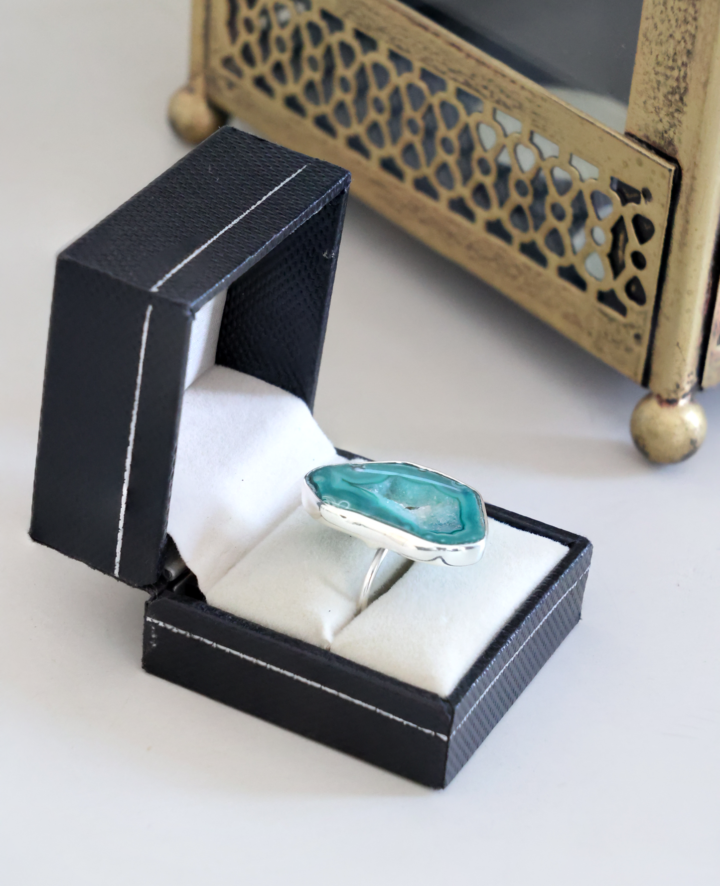 Ring Ada Agate Ring Geode Slice Bezel