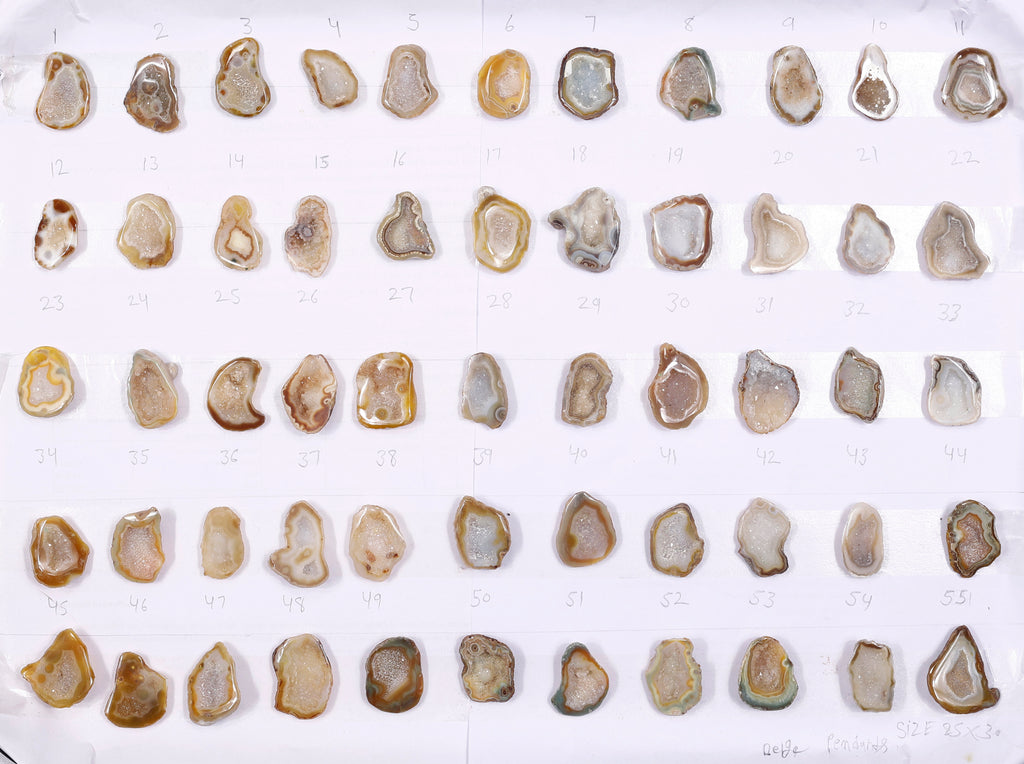 Geode Stones (Pendant) by Selection 25-30 mm Beige For Making Pendant Jewelry