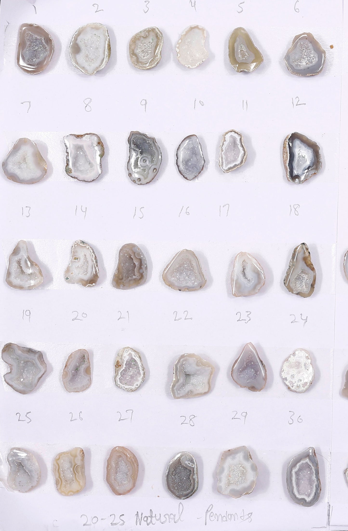 Geode Stones (Pendant) by Selection 20-25 mm Natural Color For Making Pendant Jewelry