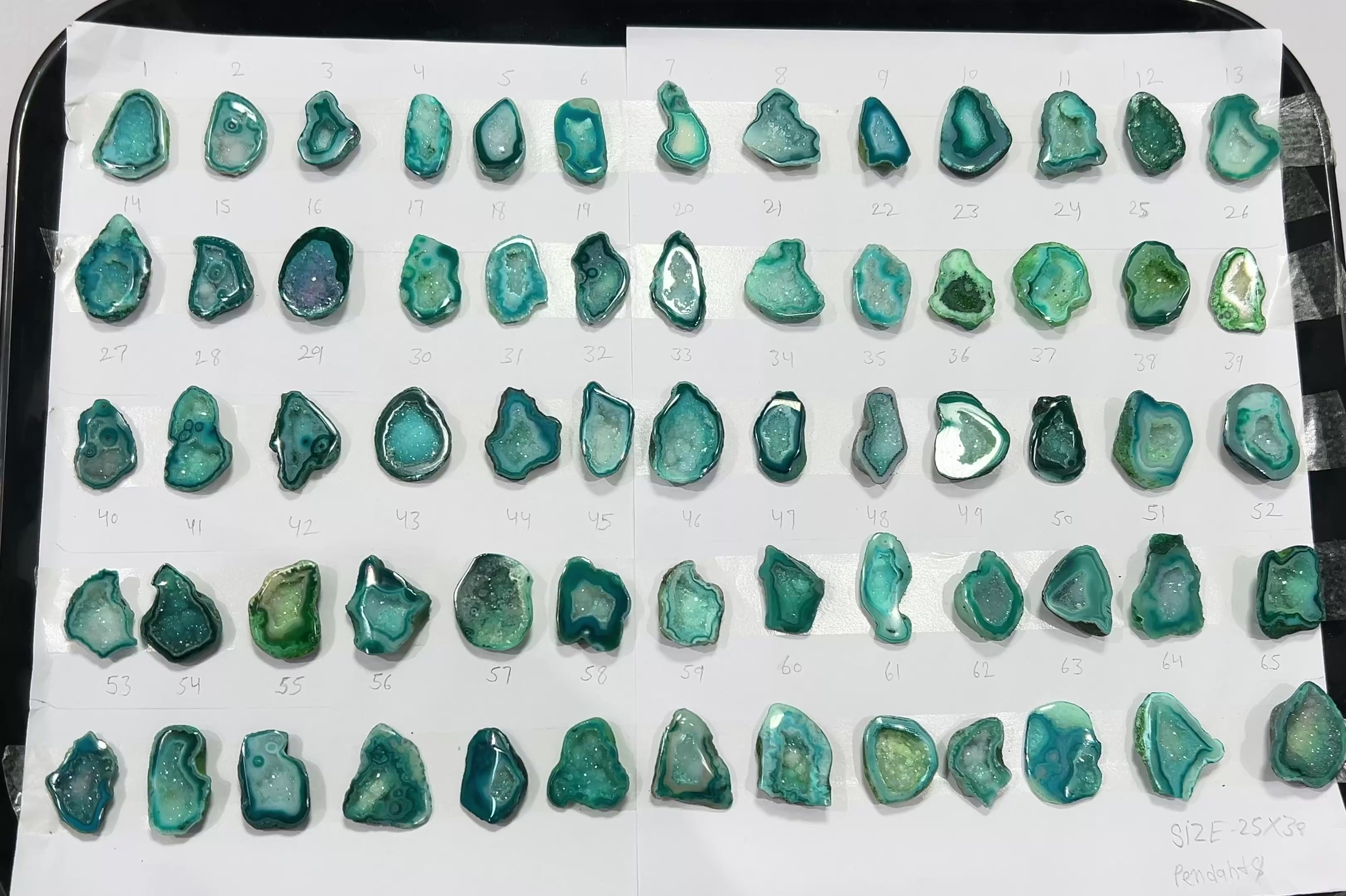 Geode Stones (Pendant) by Selection 25-30 mm Green For Making Pendant Jewelry