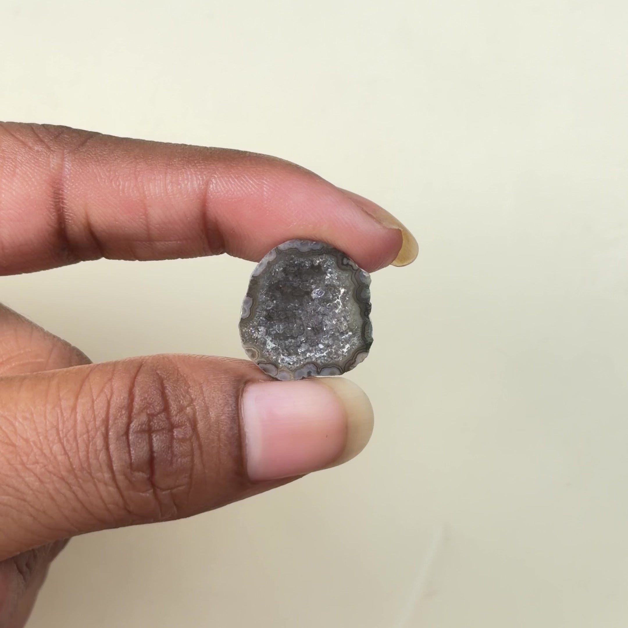Wholesale Black Druzy Geode Stone 20–25mm | Natural Agate Jewelry Supply