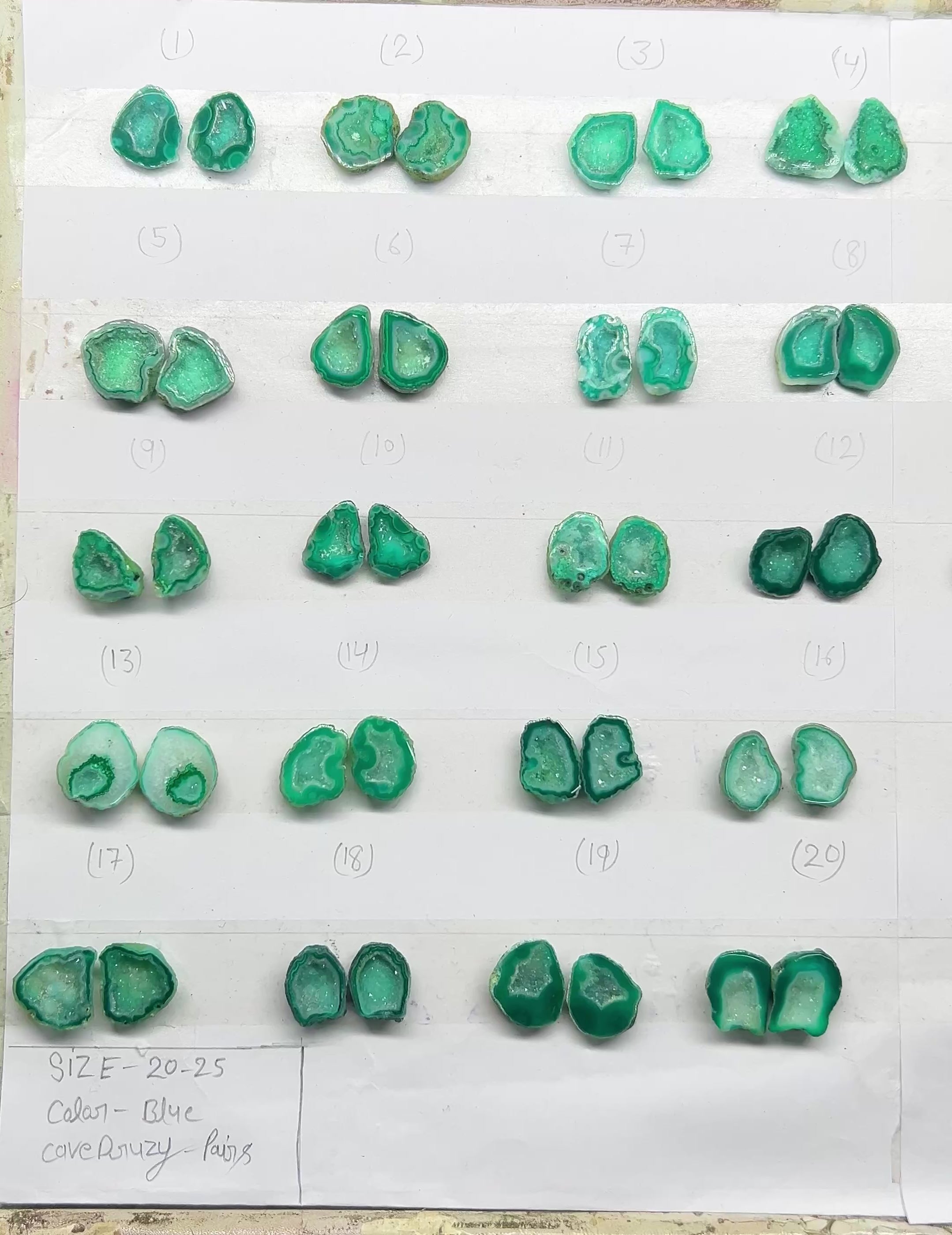 Geode Pairs (Earring) by Selection 20-25 mm Green Color