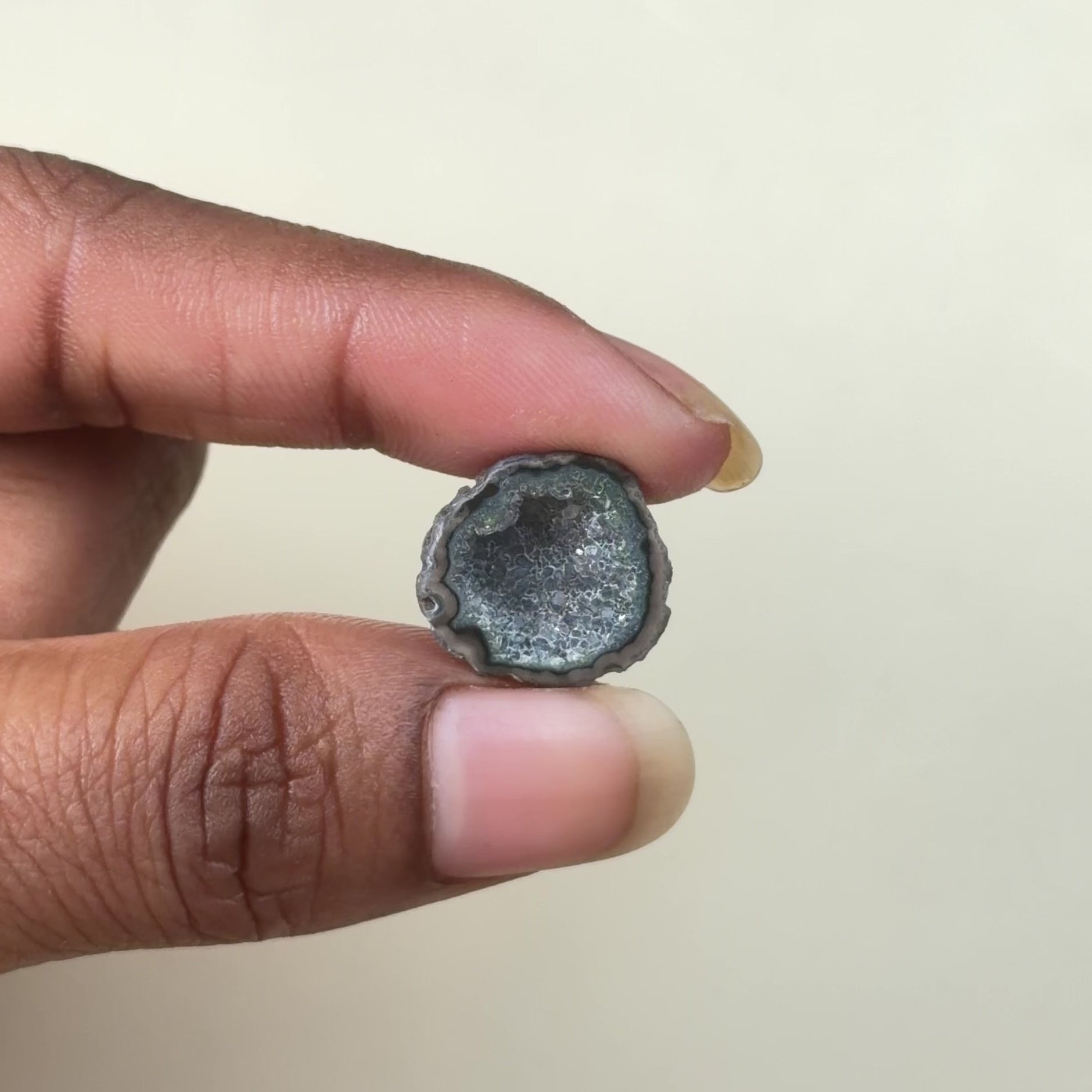 Wholesale Black Druzy Geode Agate | 20–25mm Jewelry Making Stones