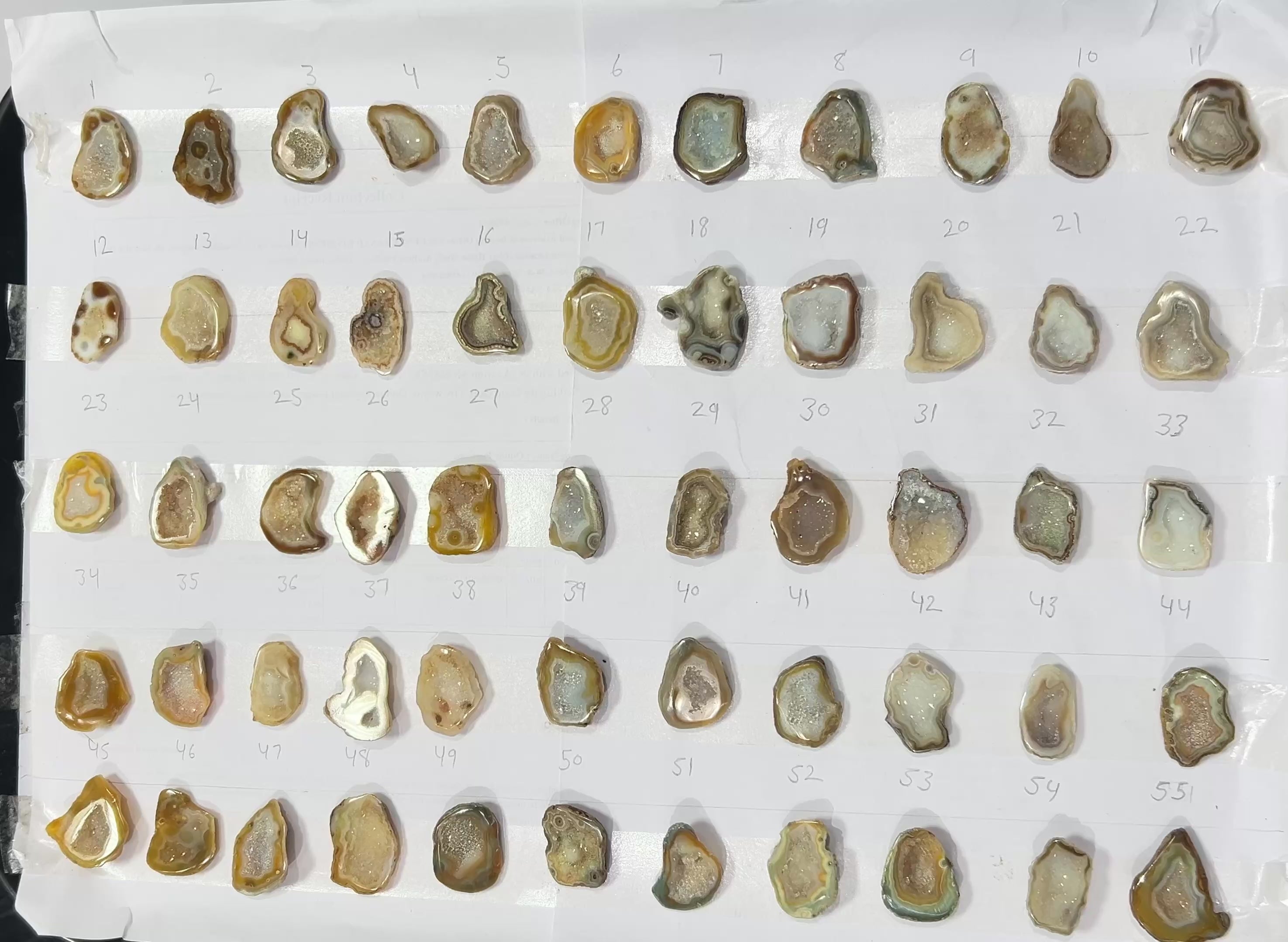 Geode Stones (Pendant) by Selection 25-30 mm Beige For Making Pendant Jewelry