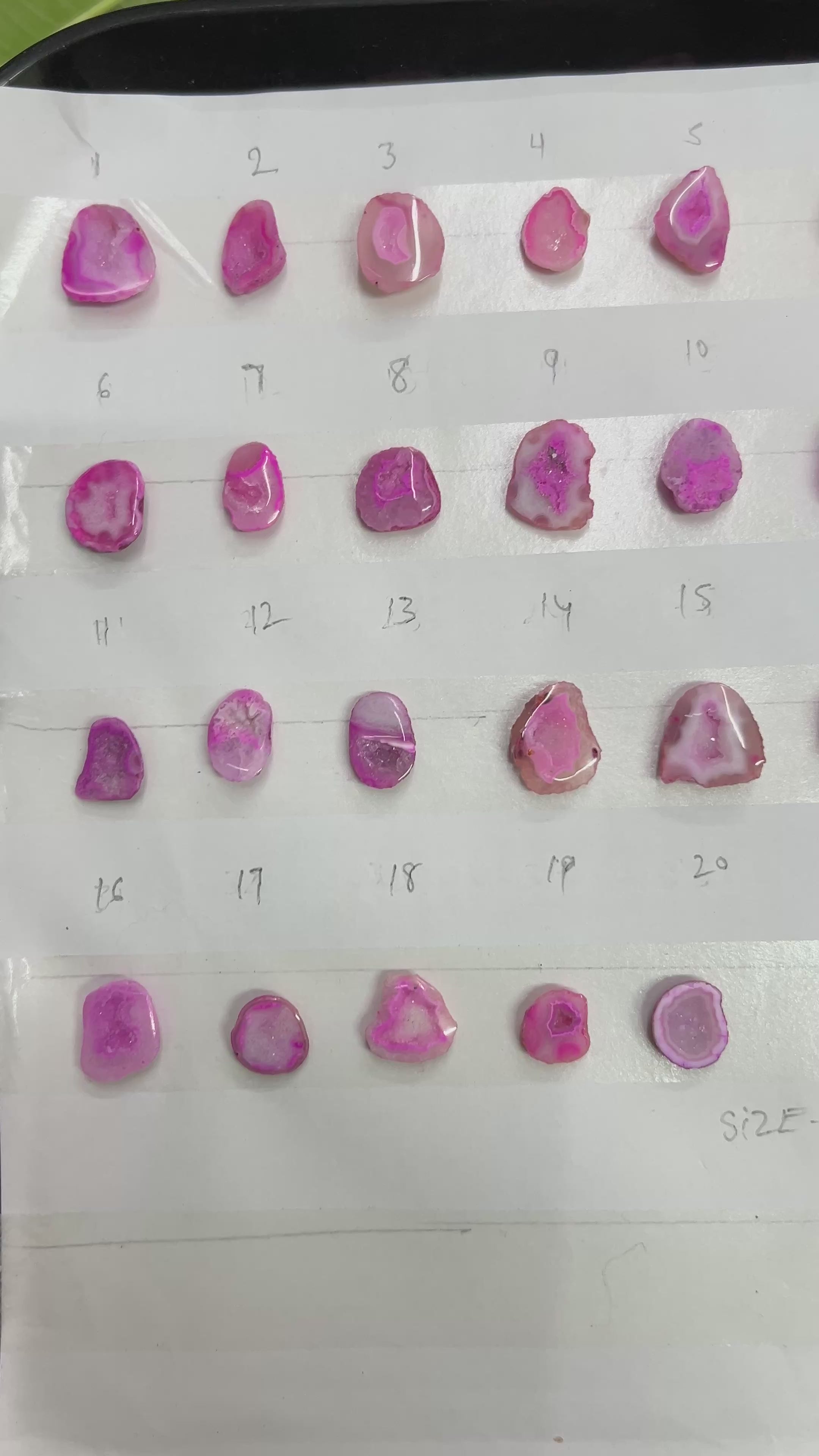 Geode stone by Selection  10-20 mm Light Pink Color geodes