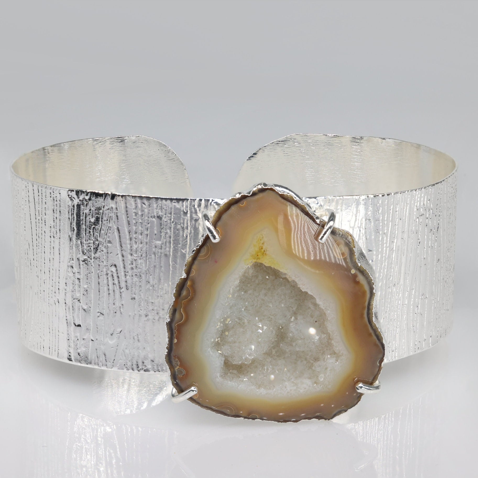 Anokha Air Geode Cuff - Meena Design