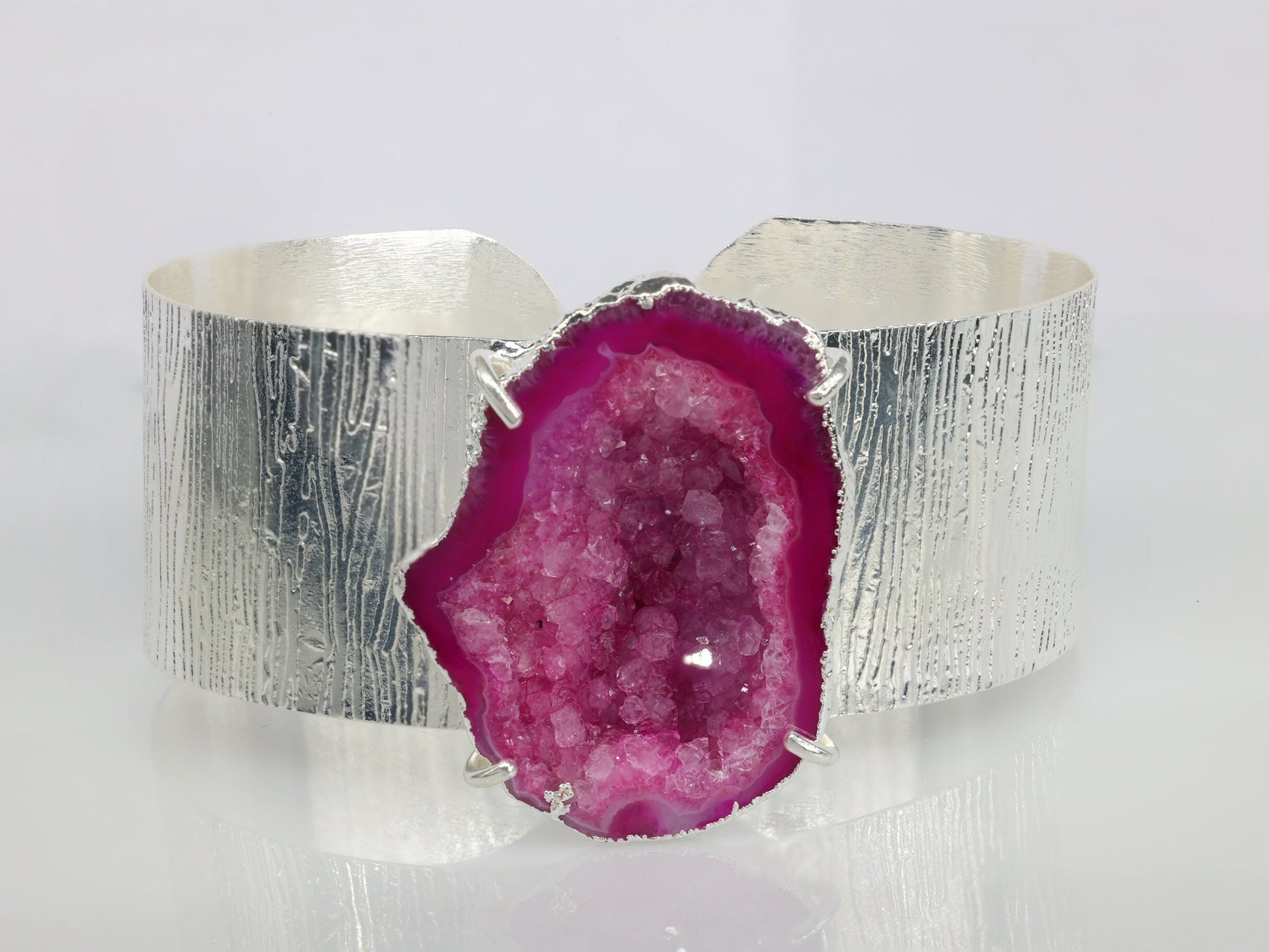 Anokha Air Geode Cuff - Meena Design