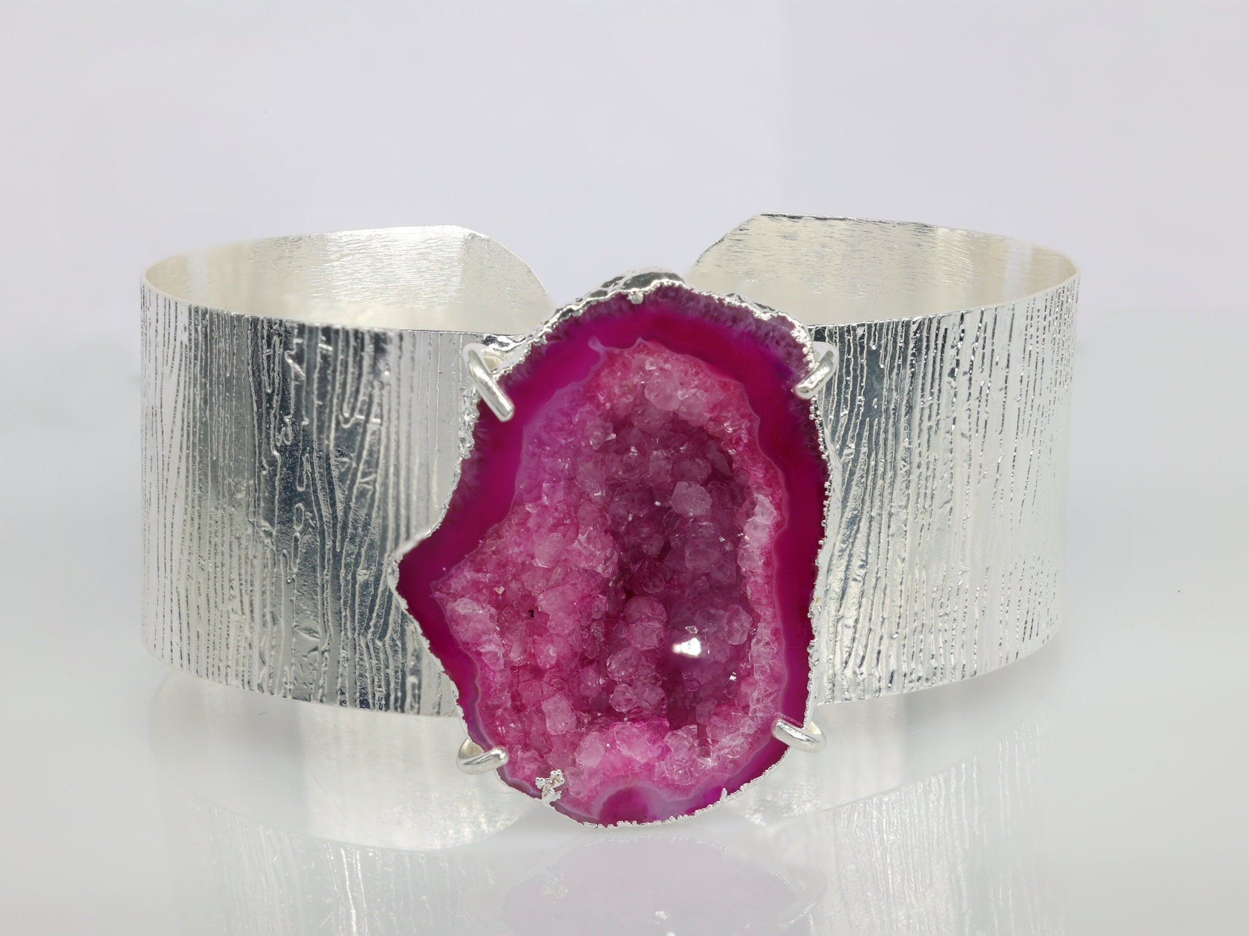 Anokha Air Geode Cuff - Meena Design
