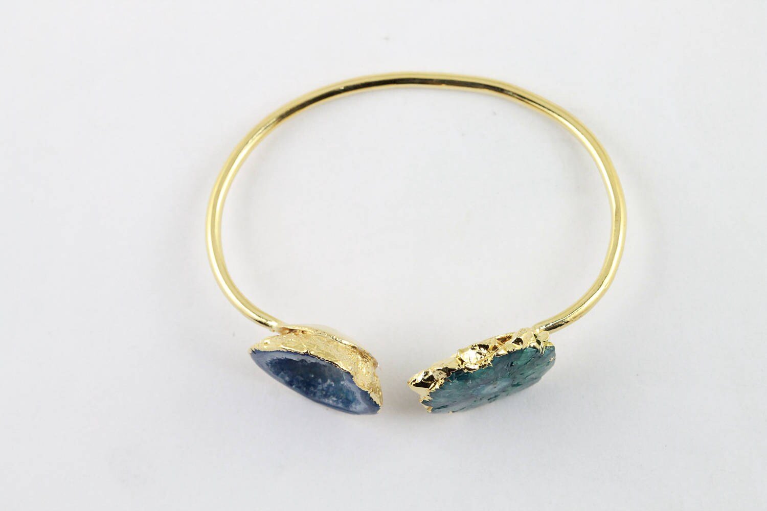 Bracelet Geode and Solar Quartz Gold Edged over Brass - Meena Design