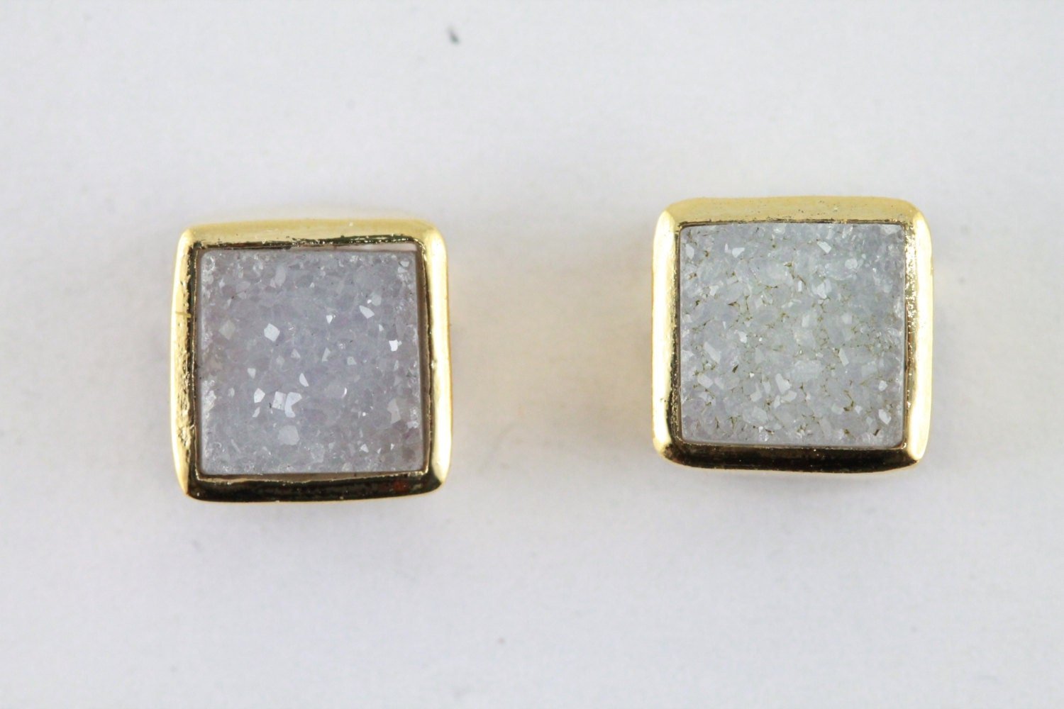 Dainty minmalistic agate druzy square studs gold / Silver 925 - Meena Design