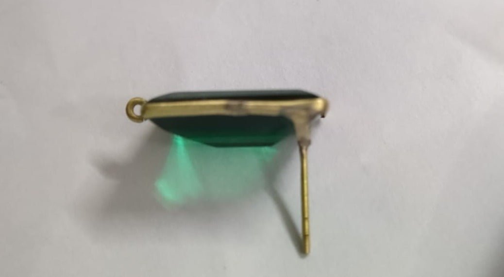 Green Glass Gemstone Half Bezel Ear Post Electro Plated Earpost 15 * 20 Rectangle - Meena Design